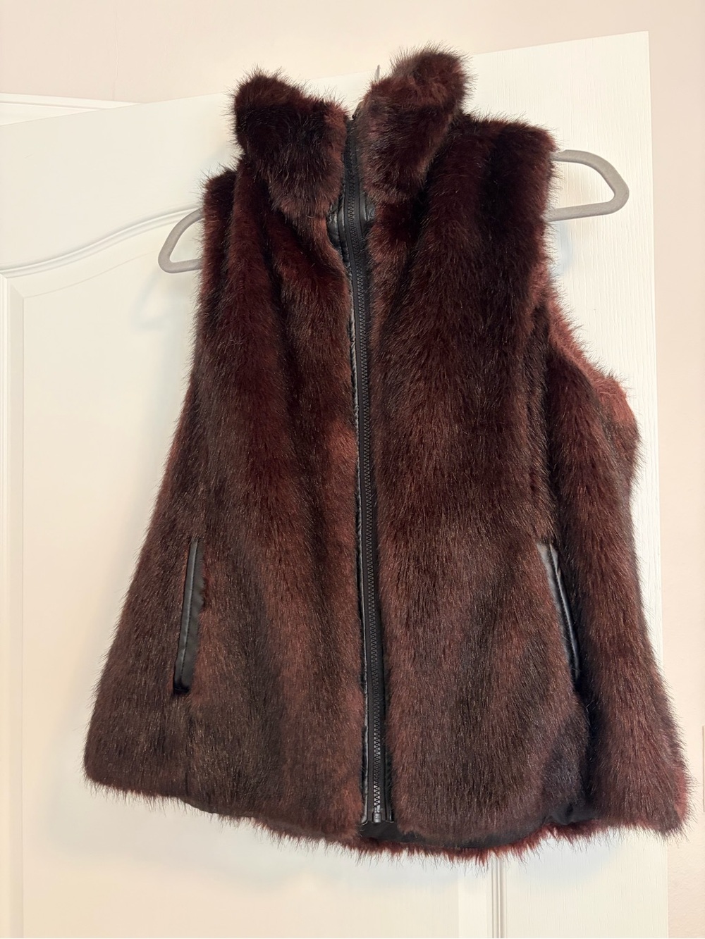 Gallery Brown Faux Fur Zip-Front Vest